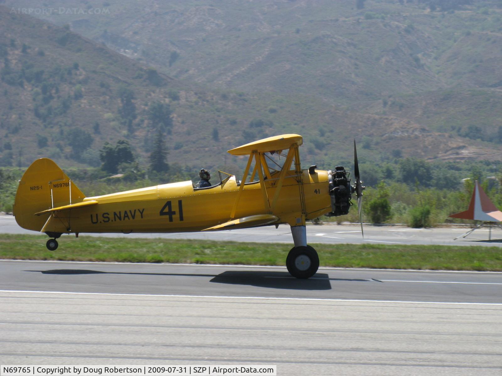 N69765, 1941 Boeing A75N1 (PT17) C/N 75-1044, 1941 Boeing Stearman A75N1 (PT-17 KAYDET) as Navy  N2S-1, Continental W-670 220 Hp, landing roll Rwy 22
