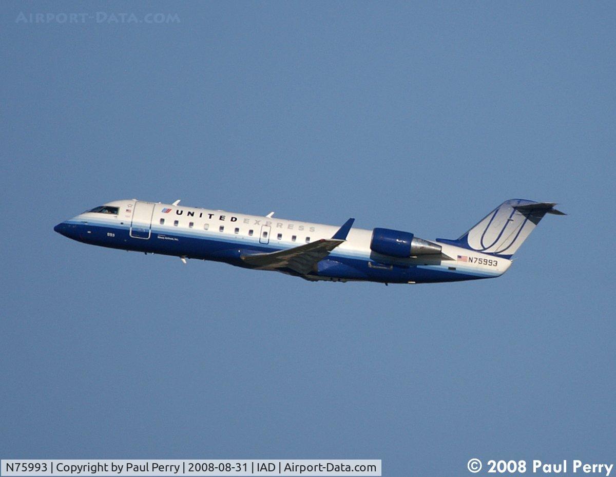 N75993, 2000 Bombardier CRJ-200ER (CL-600-2B19) C/N 7372, Up from Runway 1R