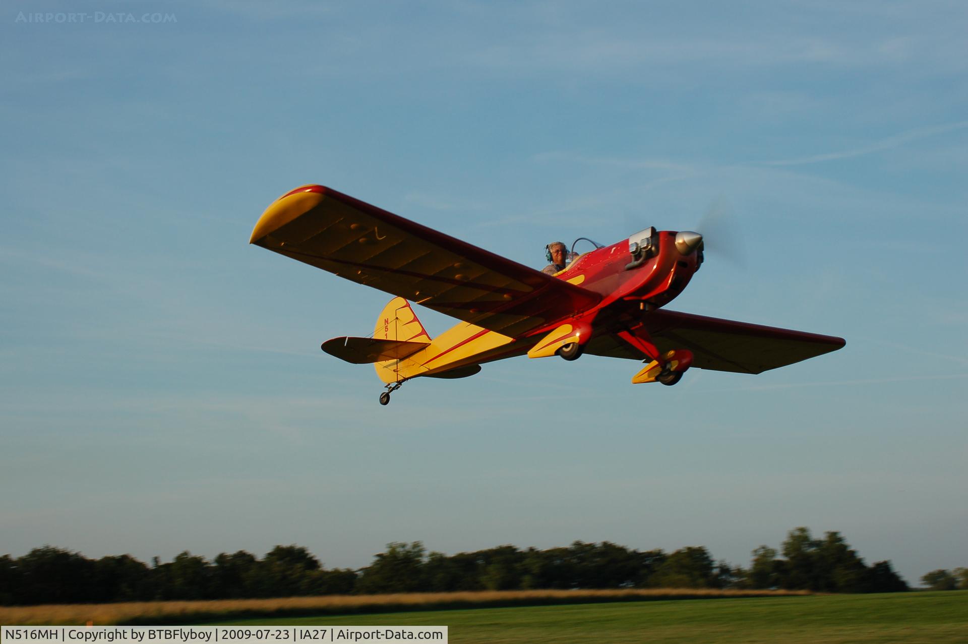 N516MH, 1987 Anglin Spacewalker C/N SW6020B, on takeoff from Antique Airfield near Blakesburg, IA