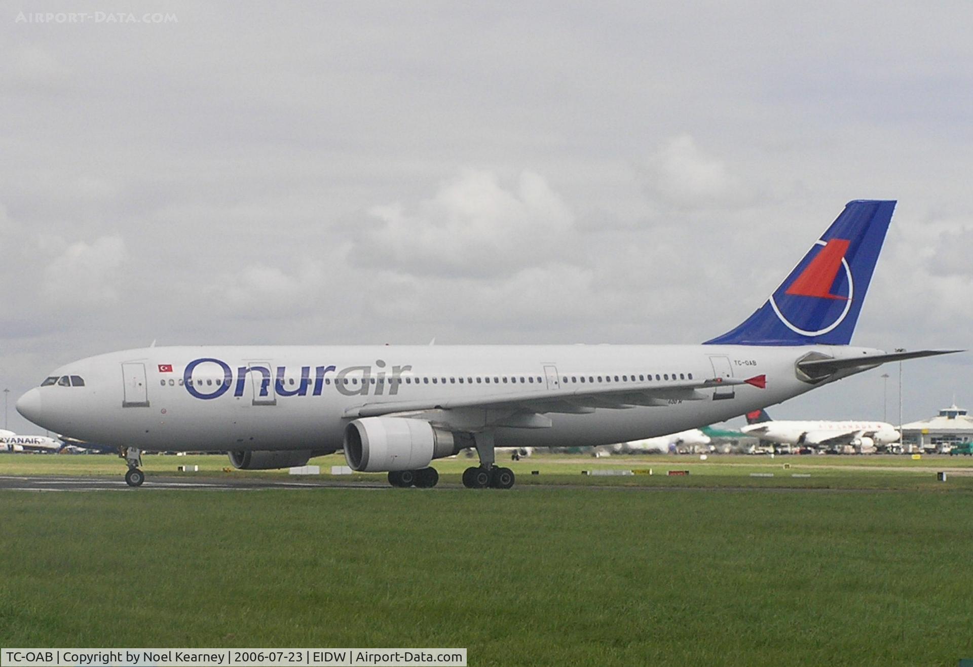 TC-OAB, 1995 Airbus A300B4-605R C/N 749, Departing off Rwy 28