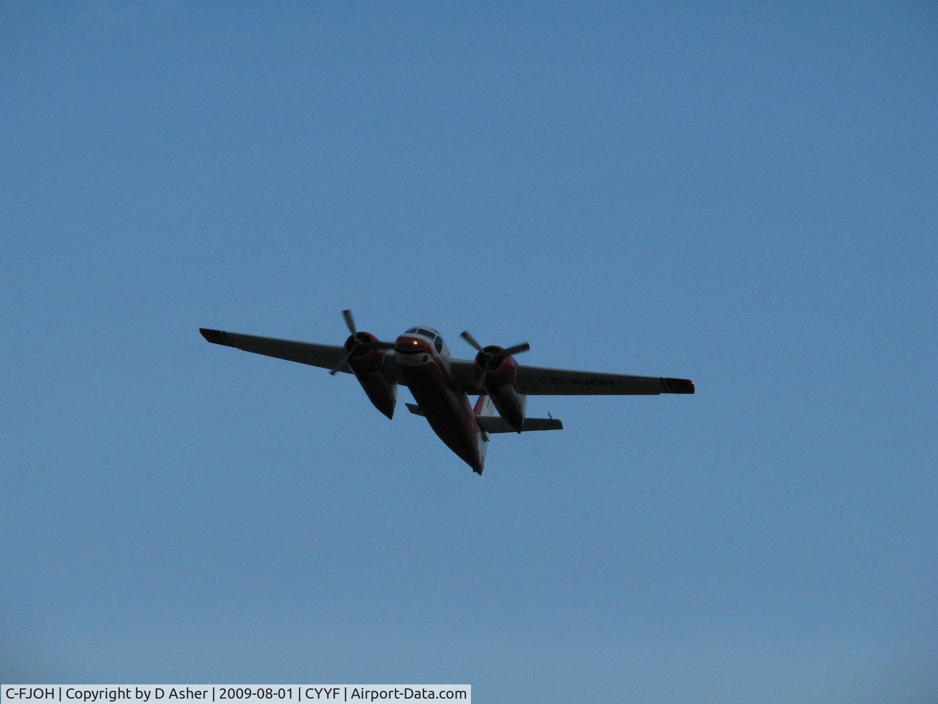 C-FJOH, 1988 Grumman (Conair) S-2 Firecat (G-89) C/N 034, Taking off from Penticton Airport to fires