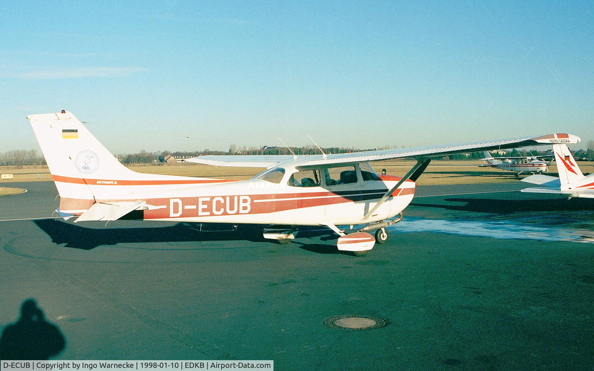 D-ECUB, 1979 Reims F172N Skyhawk C/N 1823, Cessna (Reims) F172N Skyhawk II at Bonn-Hangelar airfield
