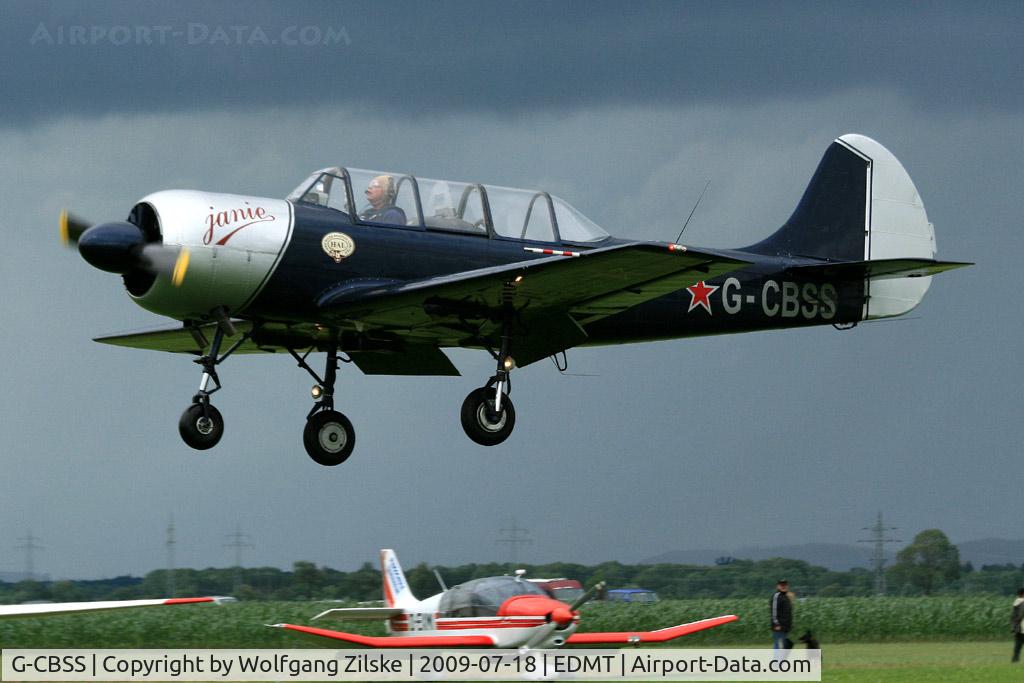 G-CBSS, 1983 Bacau Yak-52 C/N 833707, visitor