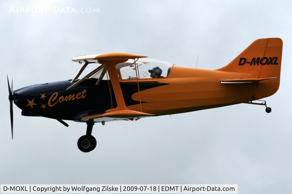 D-MOXL, B & F Funk FK-12 Comet C/N 012-036, visitor