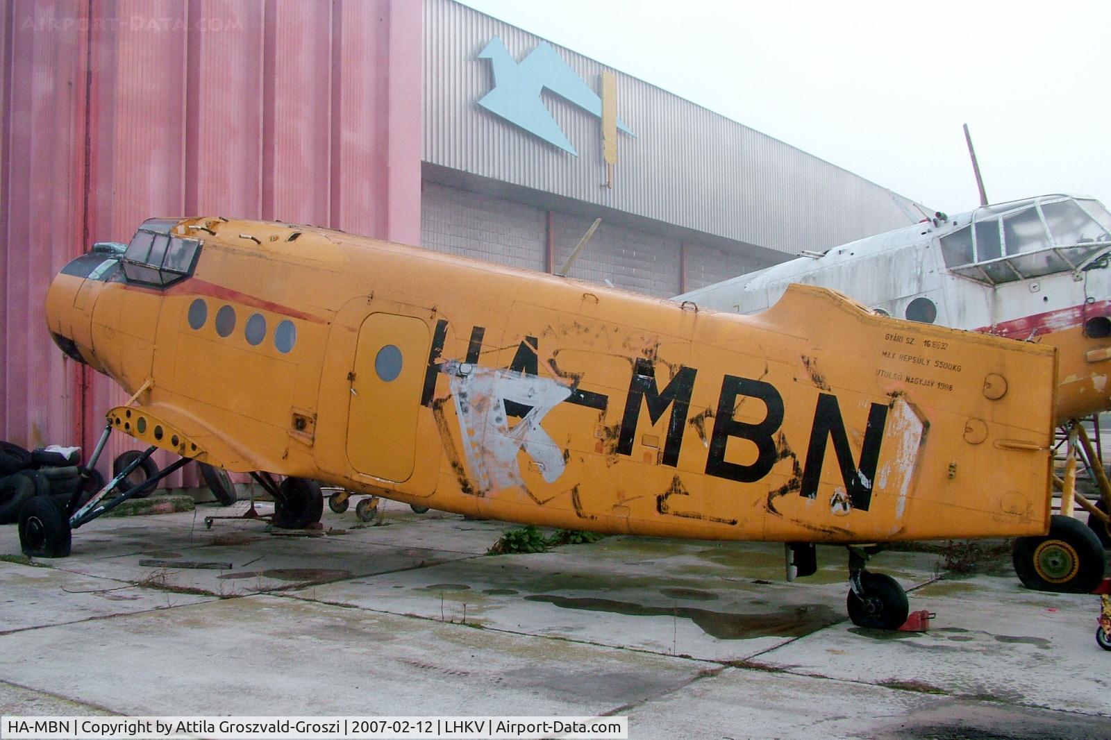 HA-MBN, 1975 PZL-Mielec An-2R C/N 1G166-32, Kaposújlak airport (LHKV) Hungary. He waits for his additional fate deprived of his wings.