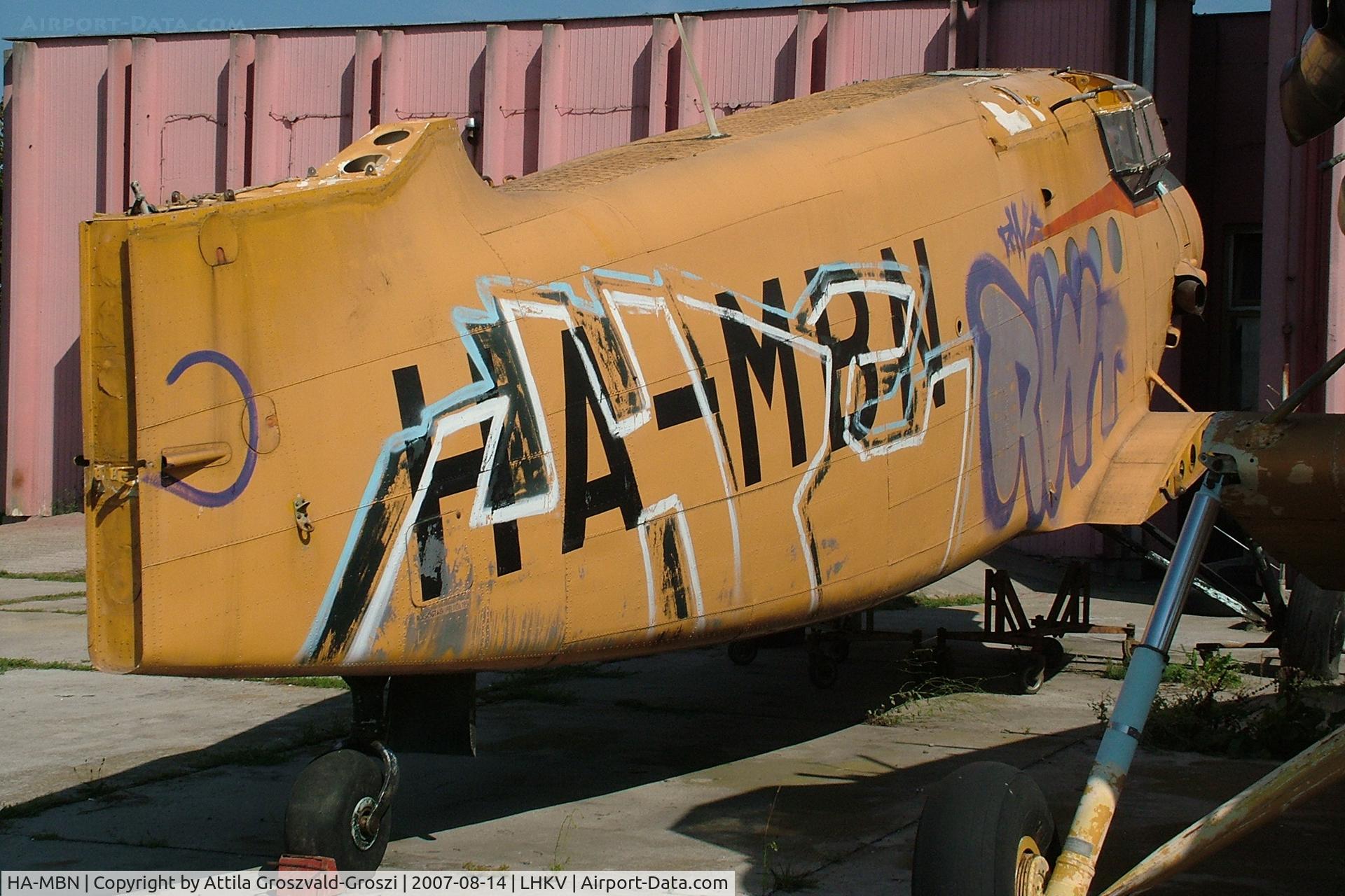 HA-MBN, 1975 PZL-Mielec An-2R C/N 1G166-32, Kaposújlak airport (LHKV) Hungary. He waits for his additional fate deprived of his wings.