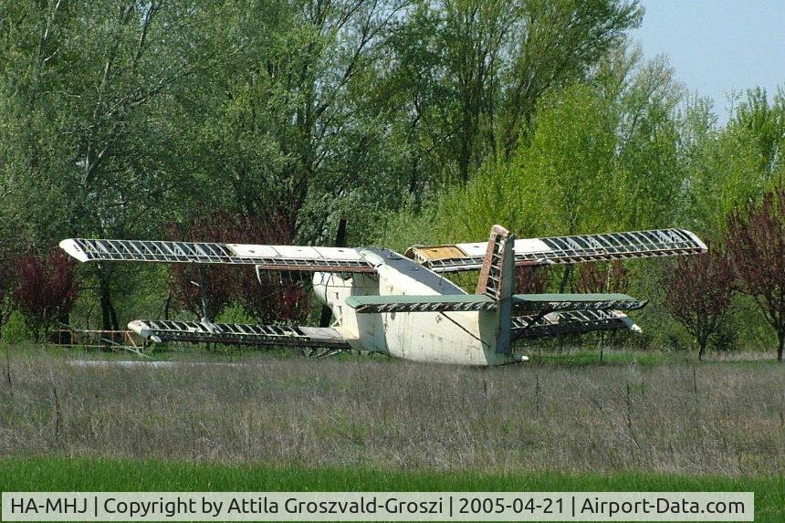 HA-MHJ, 1965 Antonov An-2M C/N 601302, Alsonemedi Wreck Ranch name in a collection, a quite bad state. They transported it onto unknown place since then.