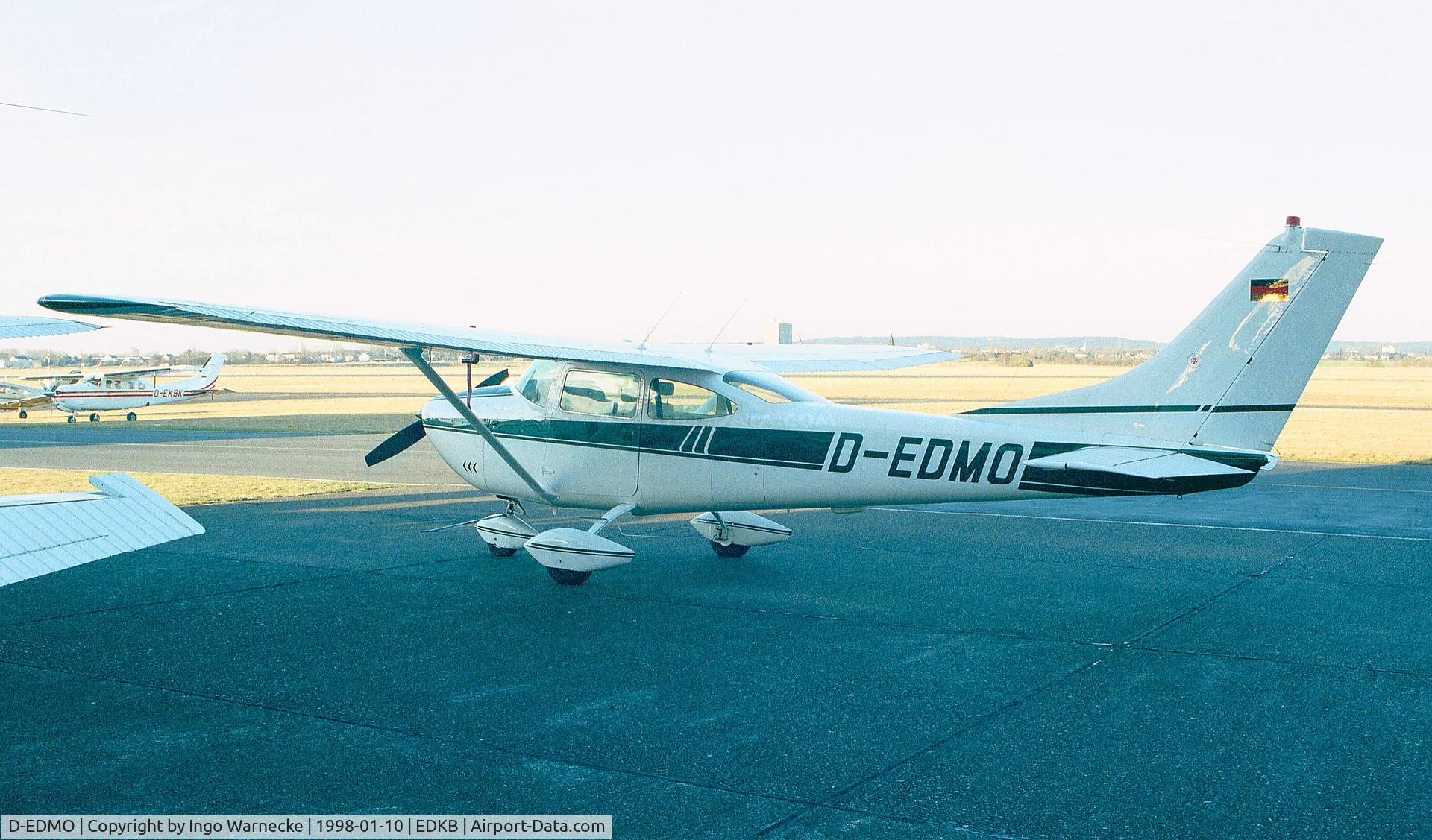 D-EDMO, Cessna 182H Skylane Skylane C/N 18256158, Cessna 182H Skylane at Bonn-Hangelar airfield