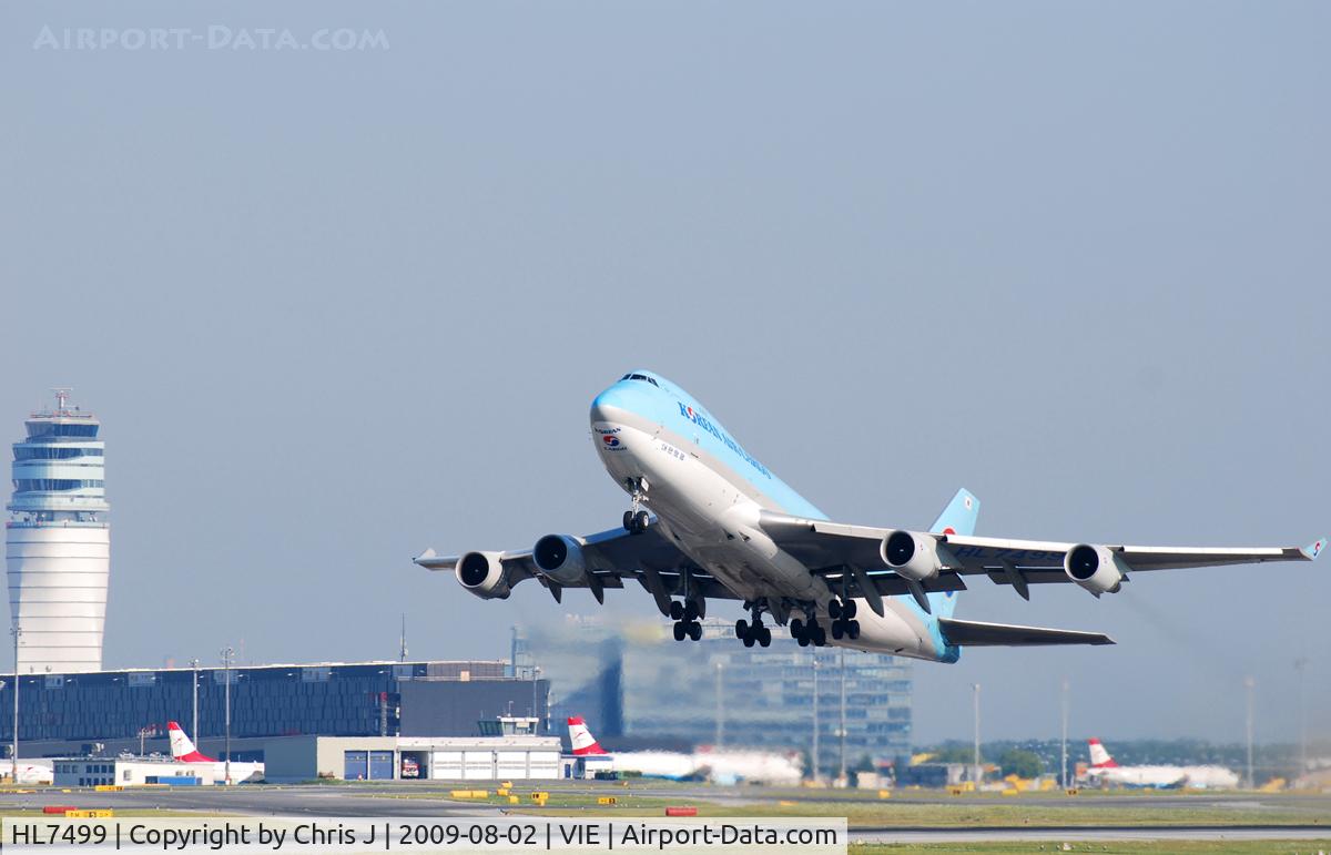 HL7499, 2004 Boeing 747-4B5F/SCD C/N 33517, Boeing 747-4B5F (SCD), c/n: 33517