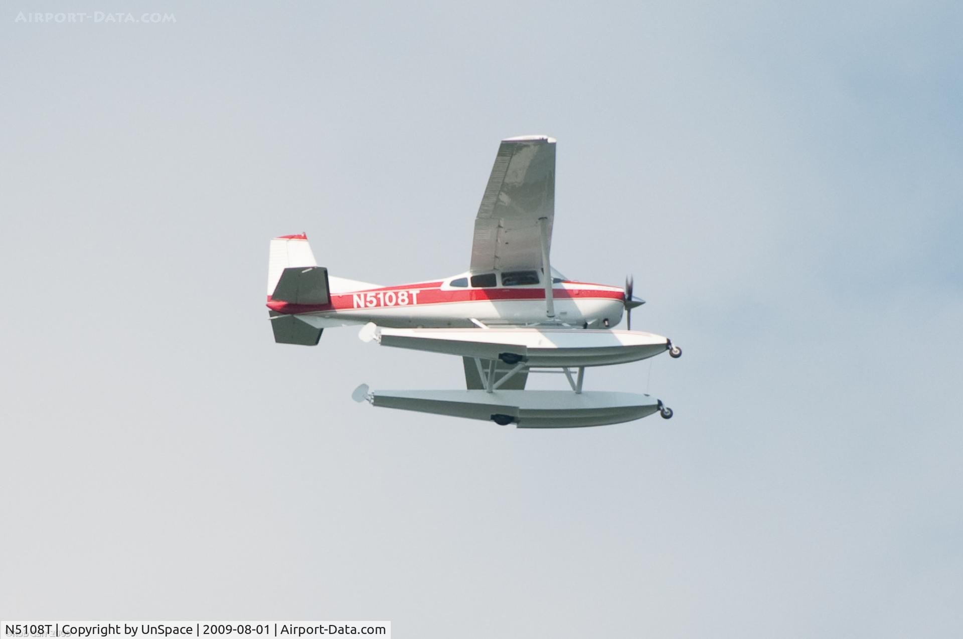 N5108T, 1977 Cessna A185F Skywagon 185 C/N 18503274, Cessna with Pontoons in Flight