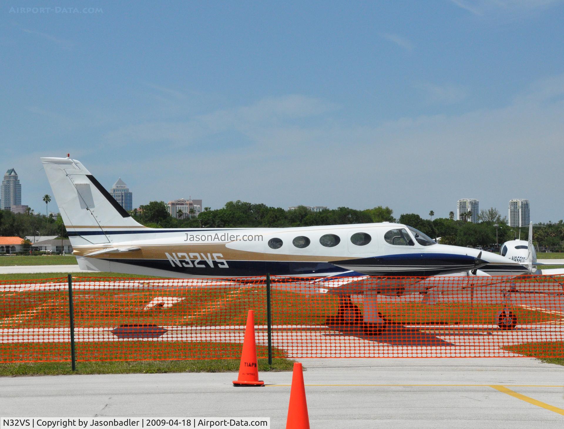 N32VS, 1972 Cessna 340 C/N 340-0025, Peter O. Knight airshow Davis Island Tampa Florida