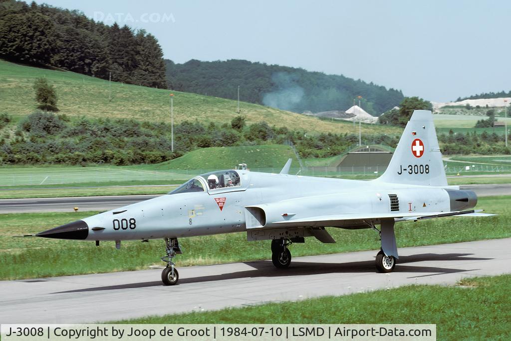 J-3008, 1976 Northrop F-5E Tiger II C/N L.1008, My first trip to Switzerland revealed some pristine aircraft. Many visits to the Alps were to follow...
