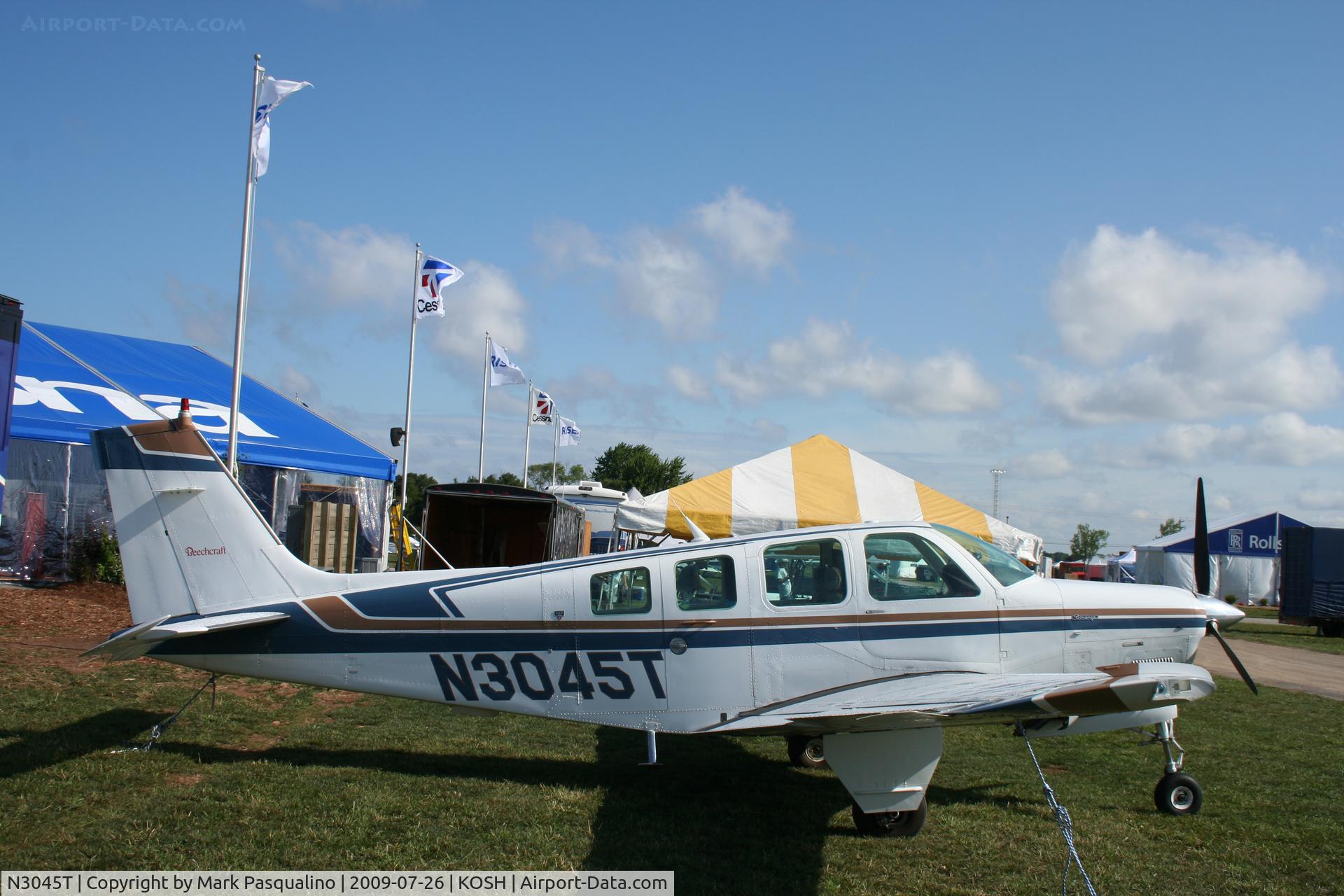 N3045T, 1987 Beech A36 Bonanza 36 C/N E-2369, Beech A36