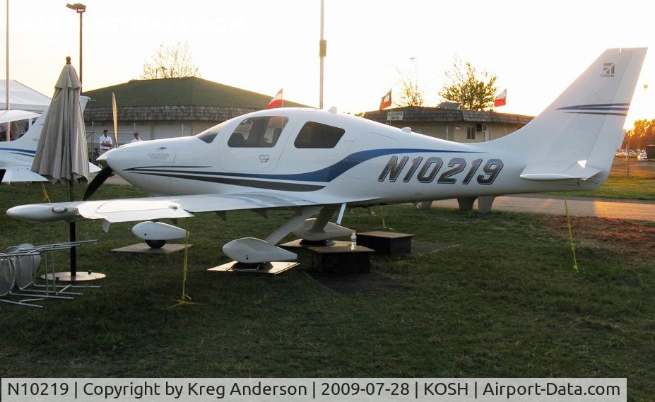 N10219, Cessna LC42-550FG C/N 421019, EAA Airventure 2009