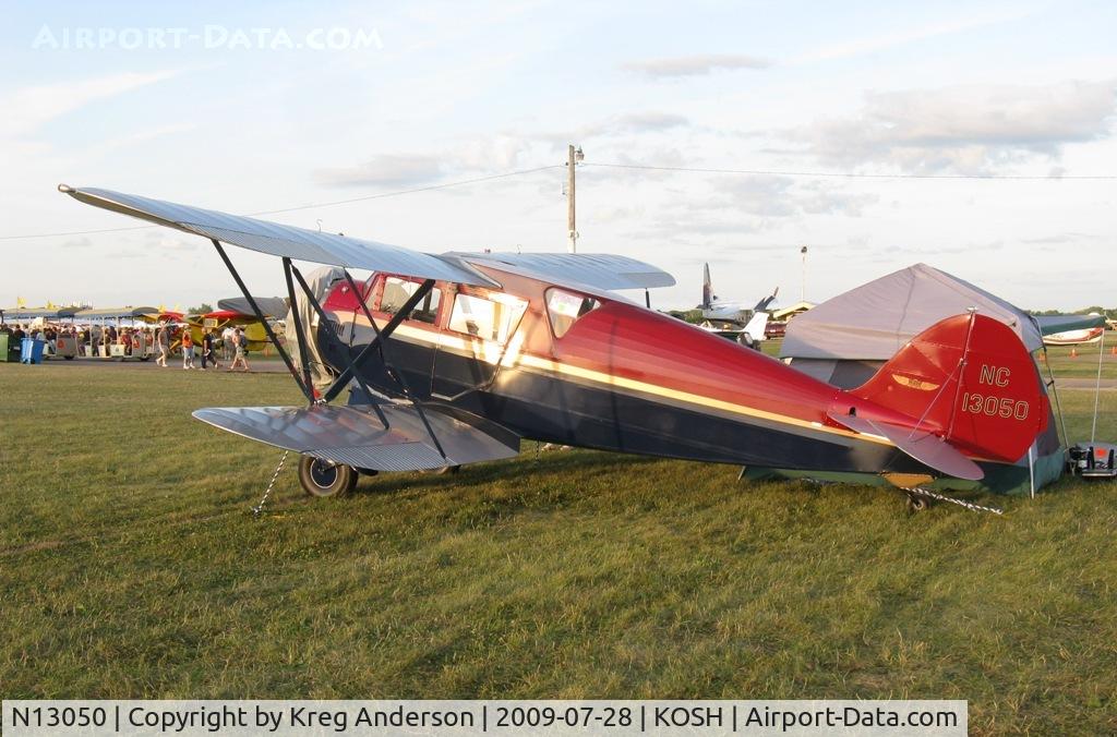 N13050, 1932 Waco UEC C/N 3678, EAA Airventure 2009