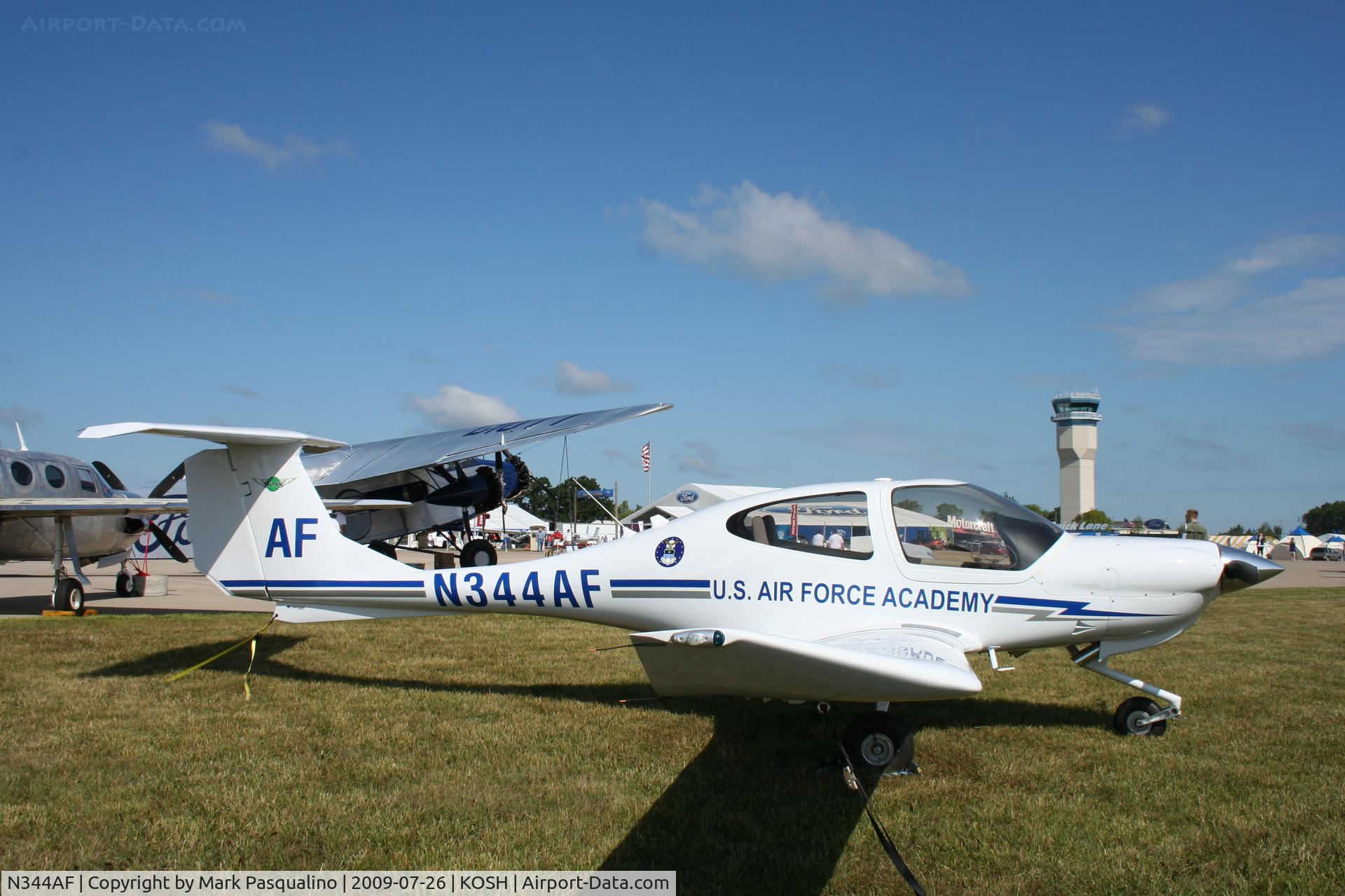 N344AF, Diamond DA-40 Diamond Star C/N 40.1044, DA 40