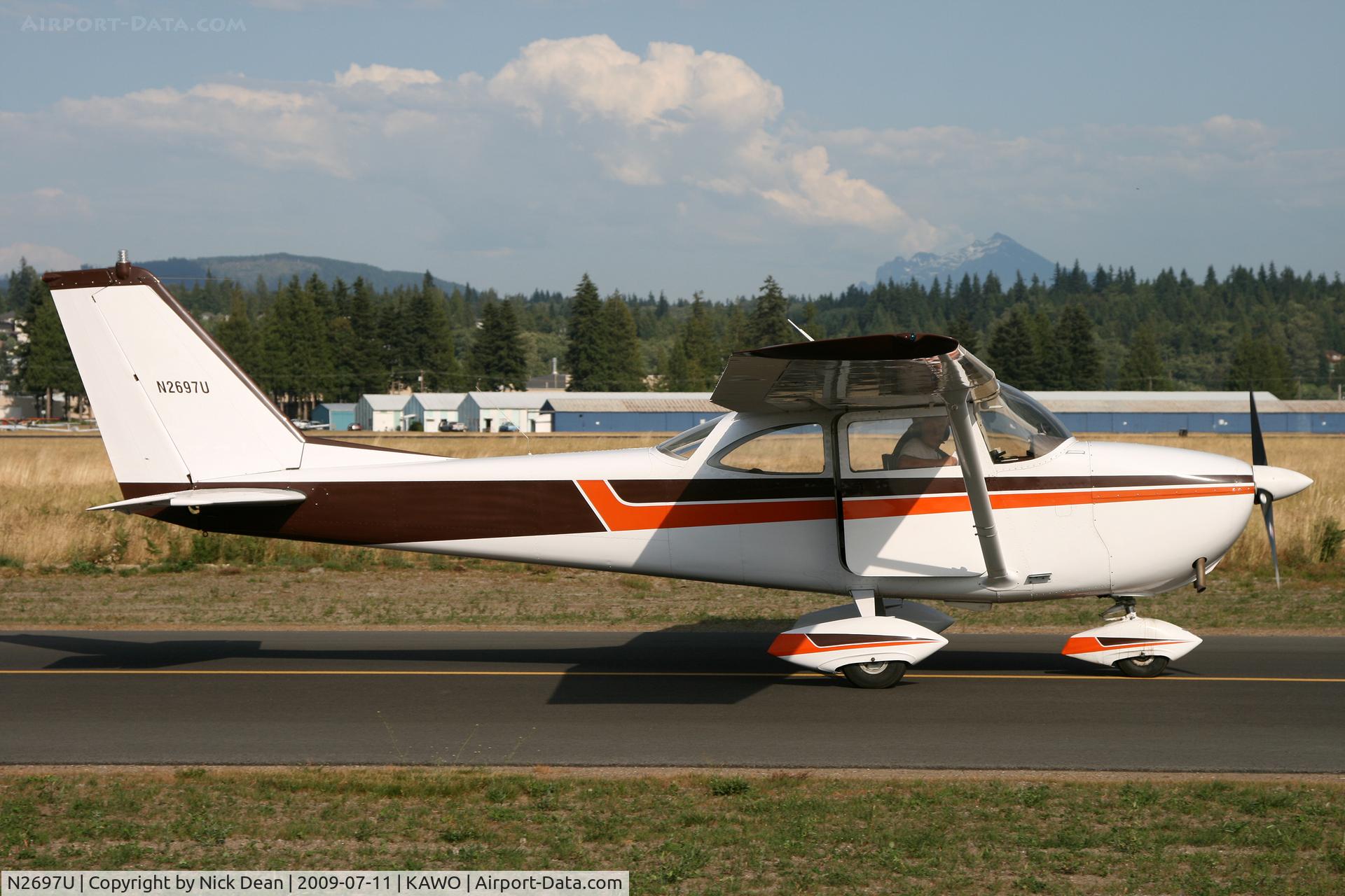 N2697U, 1963 Cessna 172D C/N 17250297, KAWO