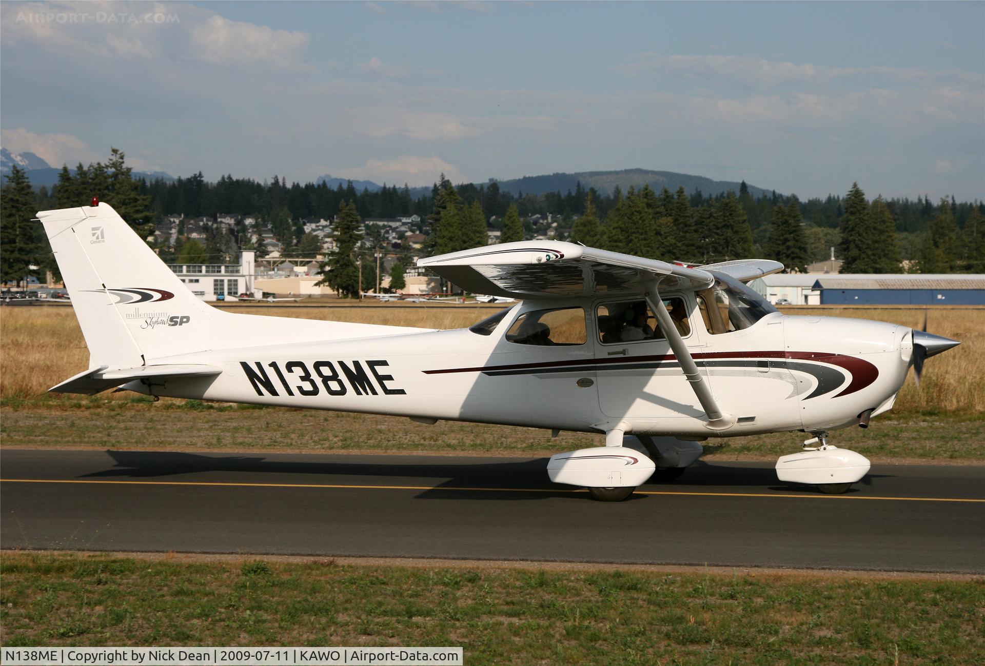 N138ME, 2000 Cessna 172S C/N 172S8422, KAWO