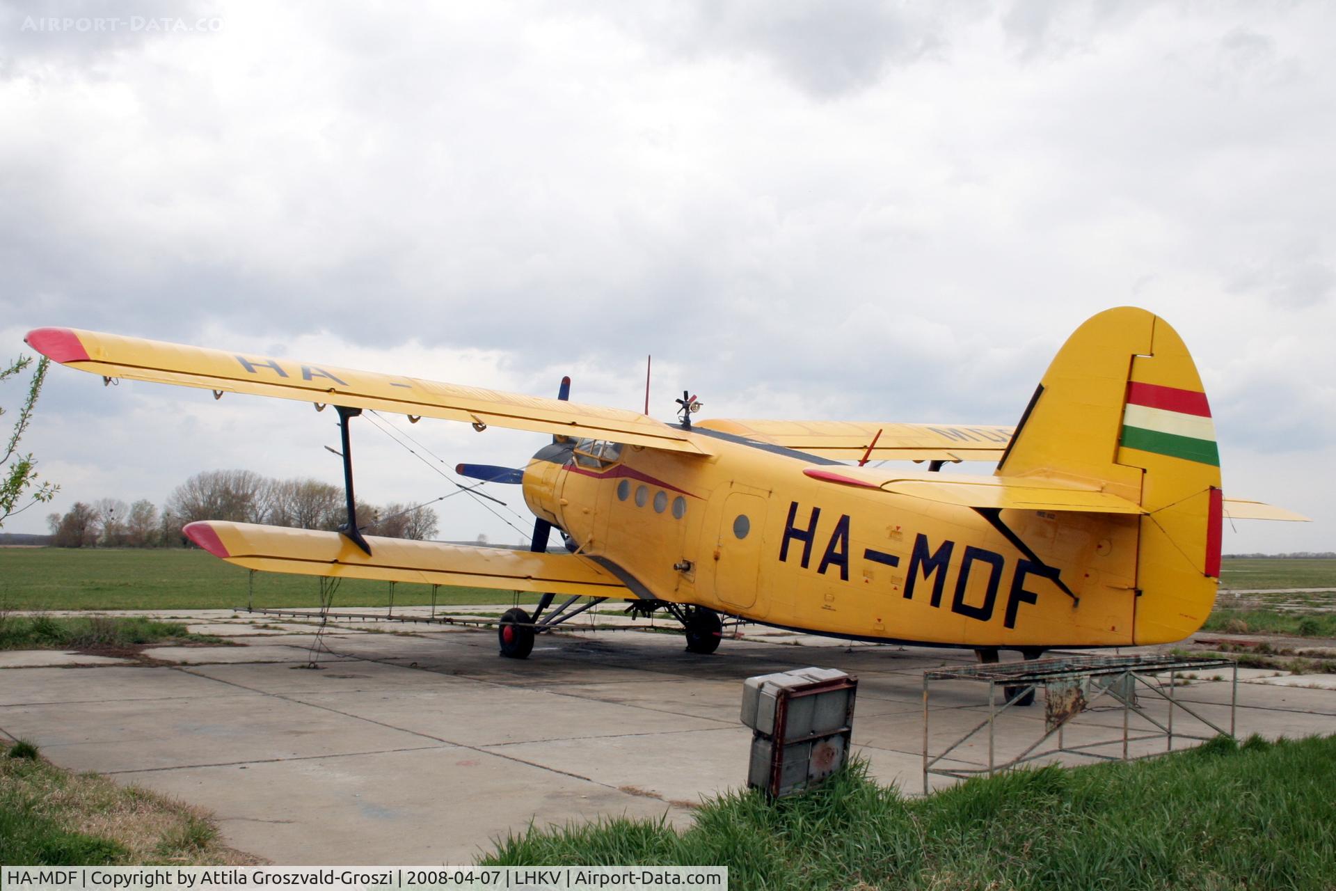 HA-MDF, 1978 PZL-Mielec AN-2R C/N 1G181-37, Kaposújlak airport (LHKV) Hungary