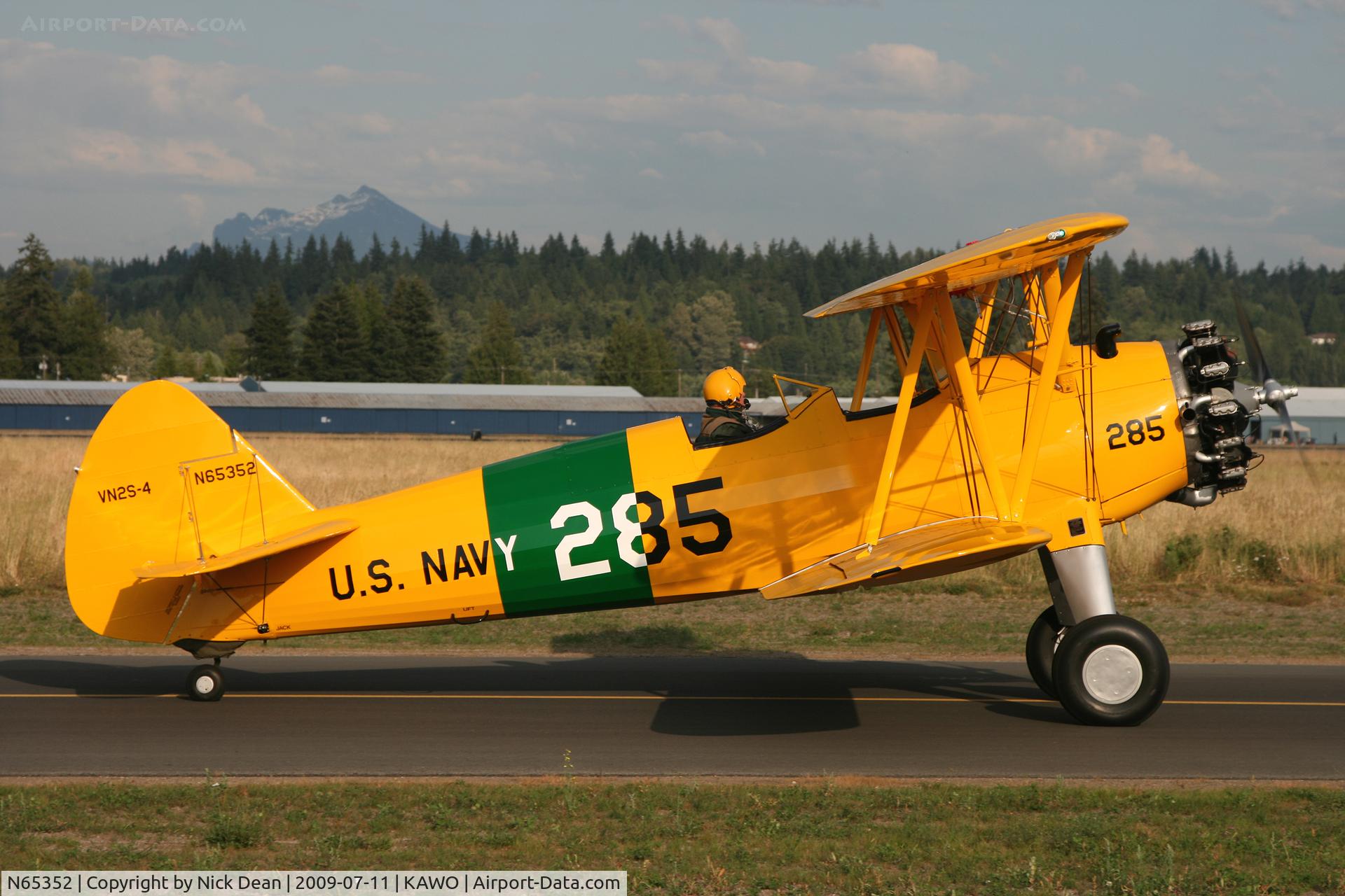 N65352, 1942 Boeing A75N1 C/N 75-3045, KAWO