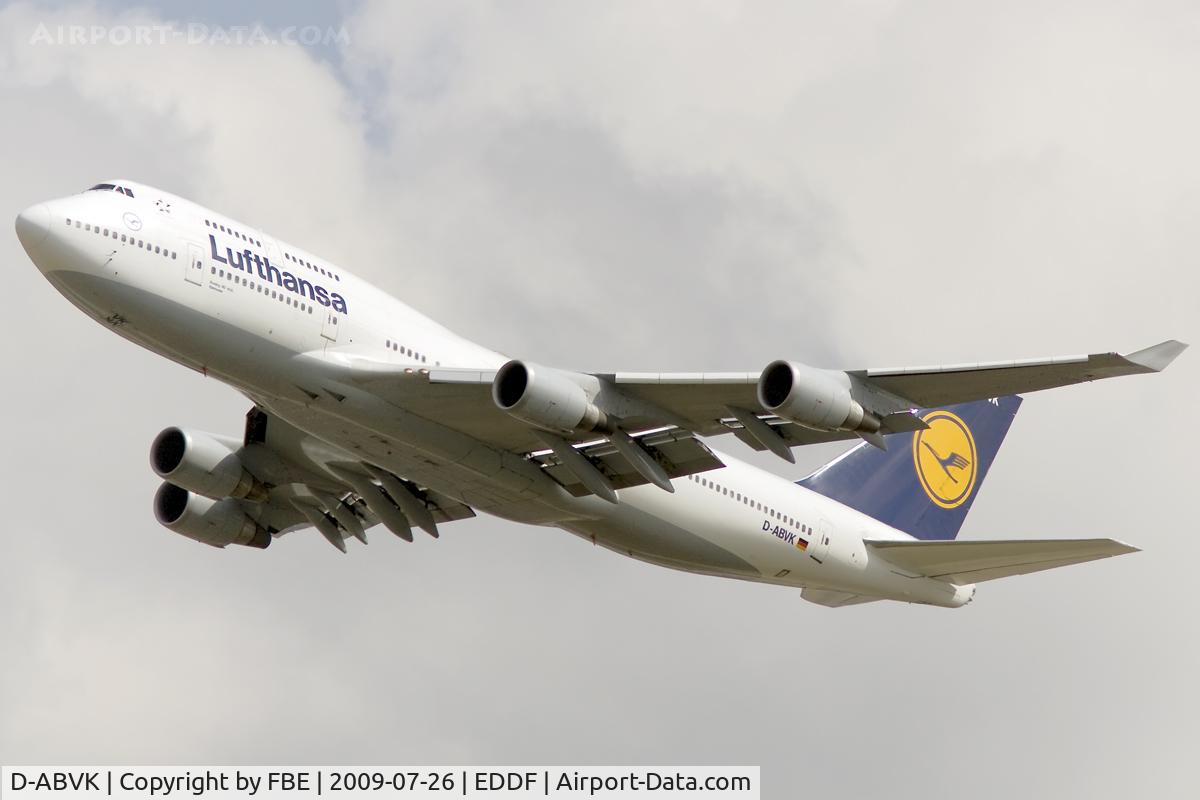 D-ABVK, 1991 Boeing 747-430 C/N 25046, climb out from EDDF