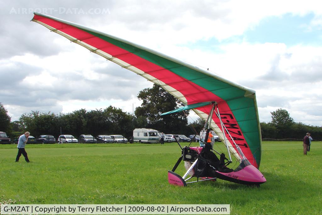 G-MZAT, 1995 Mainair Blade C/N 1060-1195-7-W860, Mainair Blade at the 2009 Stoke Golding Stakeout event