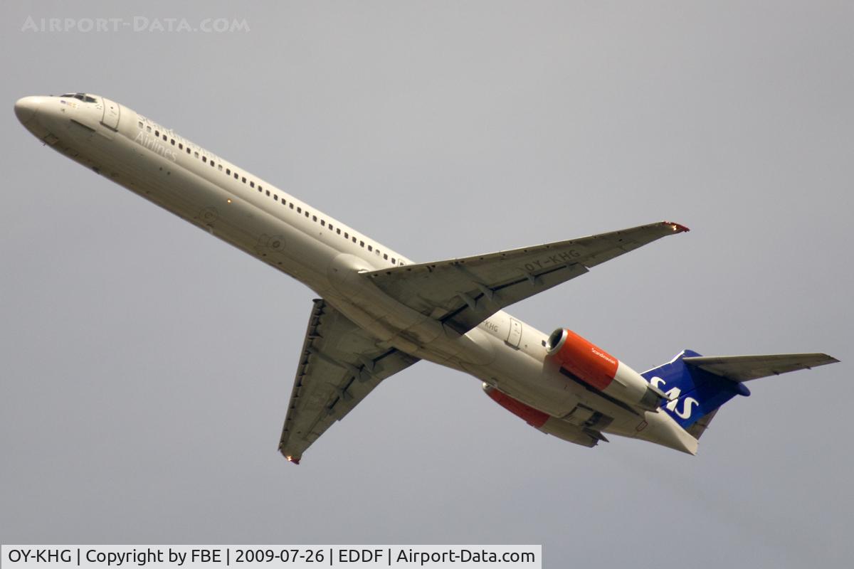 OY-KHG, 1988 McDonnell Douglas MD-82 (DC-9-82) C/N 49613, SAS MD82 climbs out of EDDF