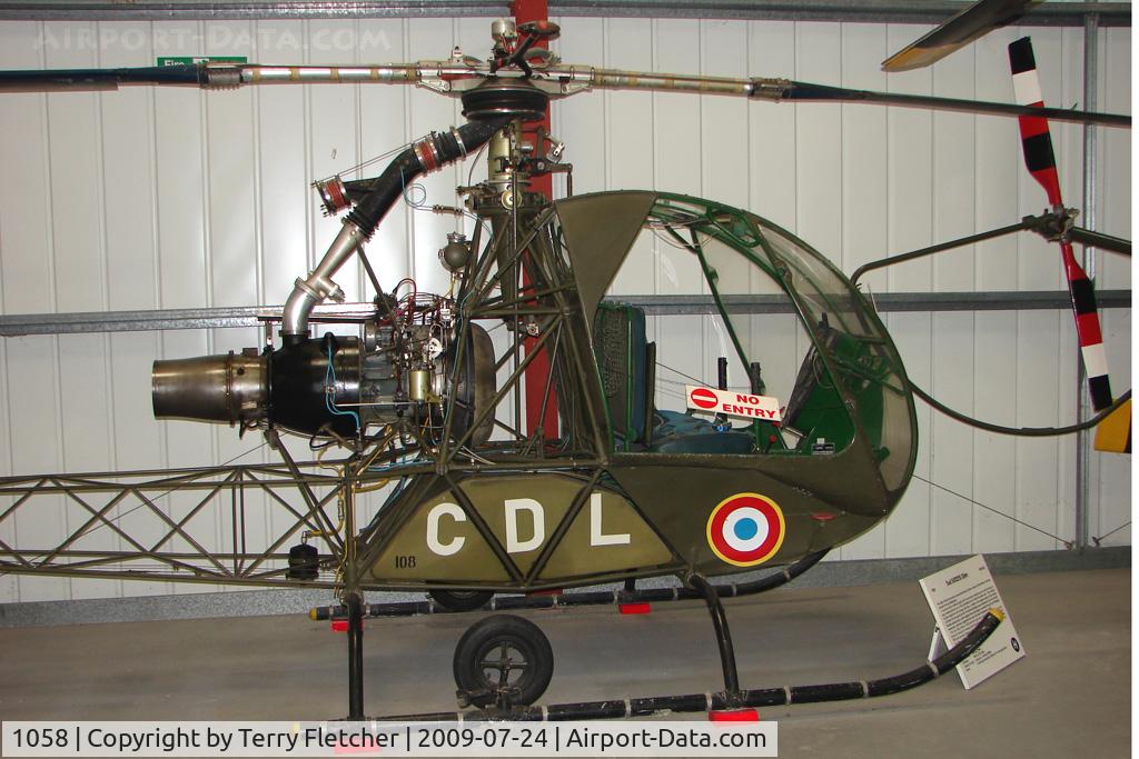 1058, 1959 Sud Ouest SO.1221 Djinn C/N FR108, Aerospatiale SA 321F Exhibited in the International Helicopter Museum , Weston-Super Mare , Somerset , United Kingdom