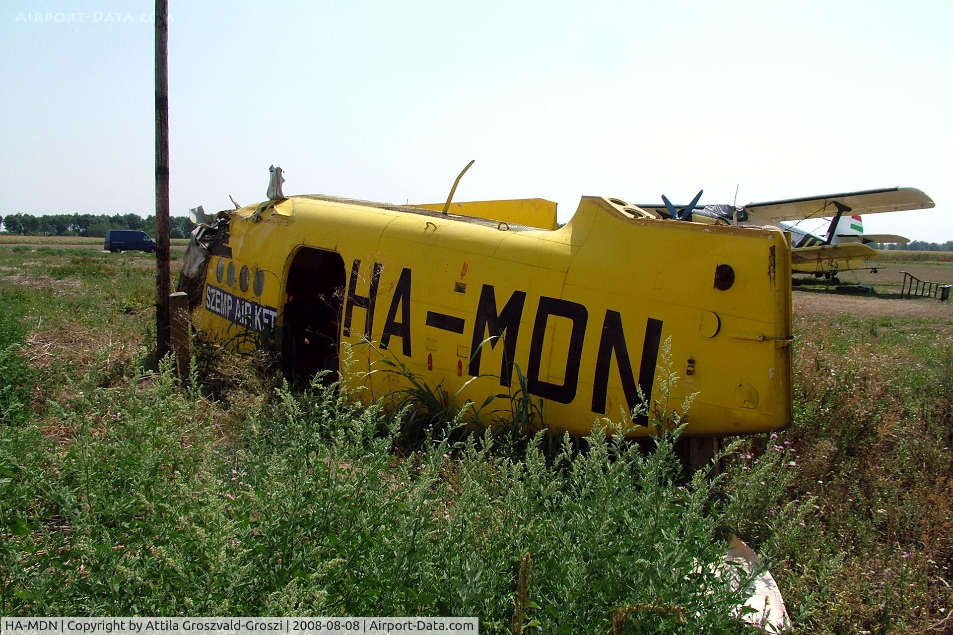 HA-MDN, 1979 PZL-Mielec AN-2R C/N 1G183-21, Nagyszénás agricultural airport. He shattered on the land as a result of a wind-storm in 2006.06.29. Dunaújváros.
