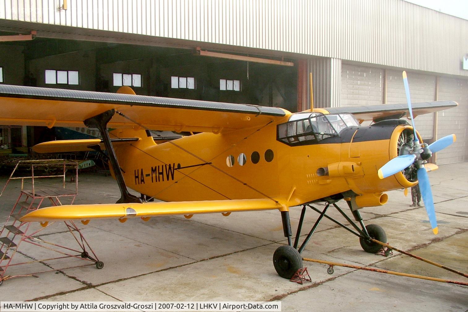 HA-MHW, 1974 PZL-Mielec AN-2R C/N 1G158-60, Kaposújlak airport (LHKV) Hungary - After the conclusion of the renovation.