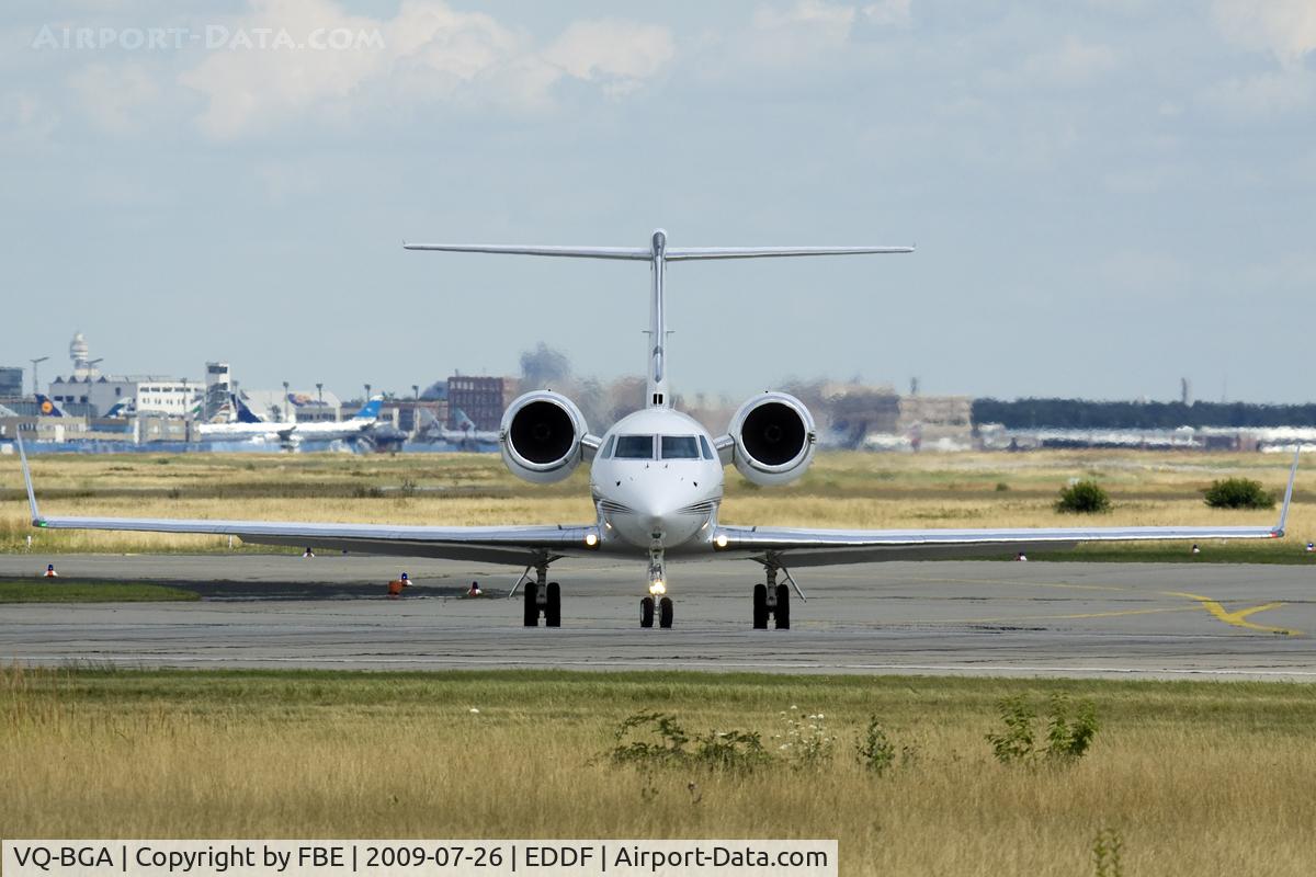 VQ-BGA, 2007 Gulfstream Aerospace GIV-X C/N 4092, Gulfstream G450 line up RW18W
