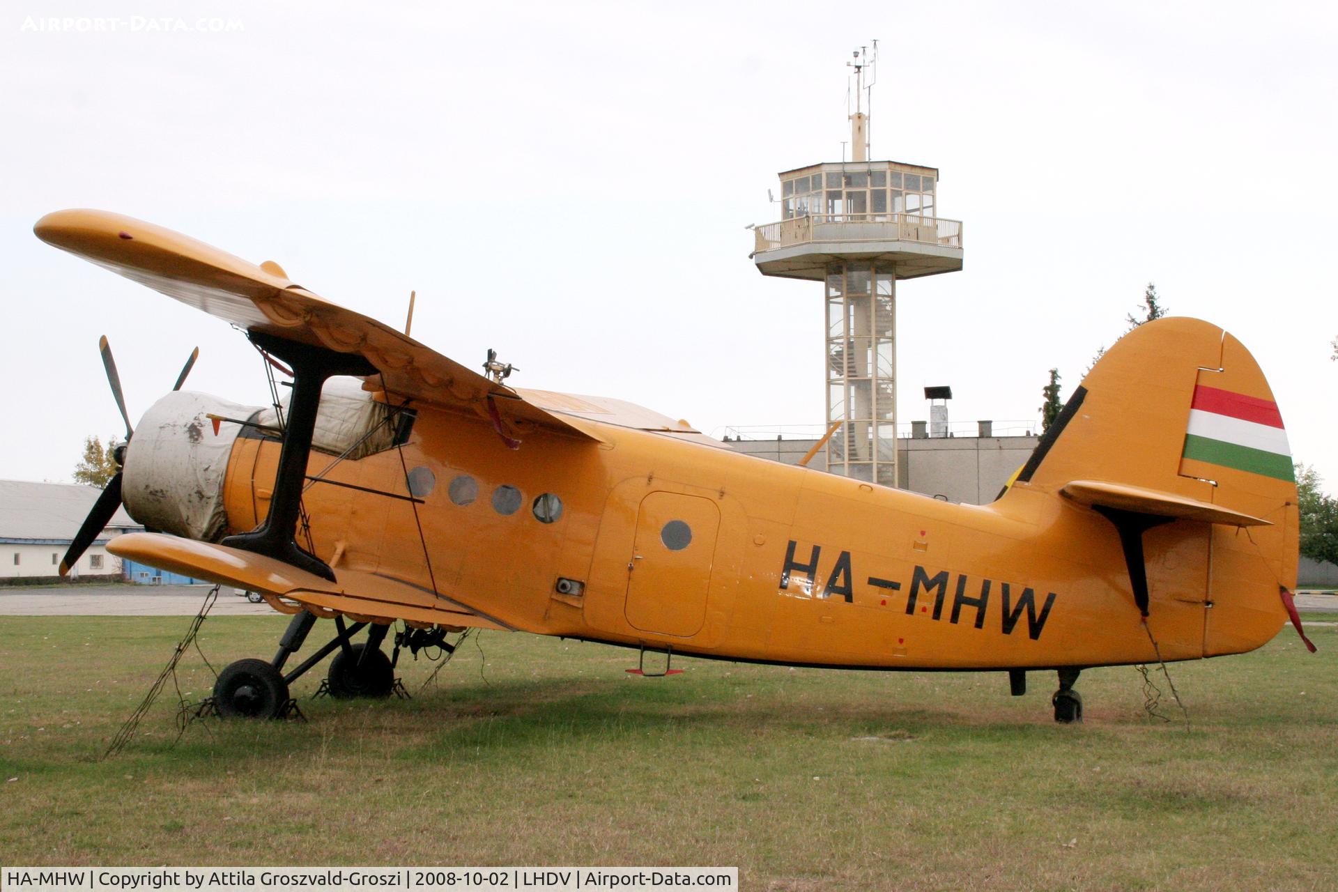 HA-MHW, 1974 PZL-Mielec AN-2R C/N 1G158-60, Dunaujváros Airport, LHDV Hungary - Onto new one on the Dunaújváros airport.