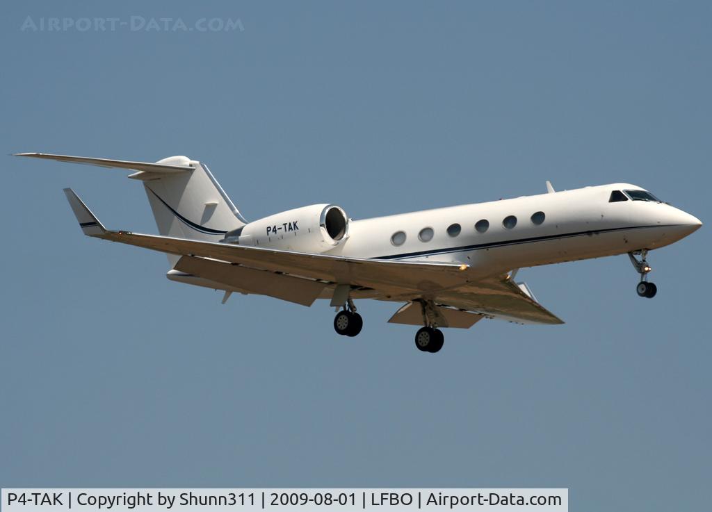 P4-TAK, Gulfstream Aerospace 4SP C/N 1425, Landing rwy 14R