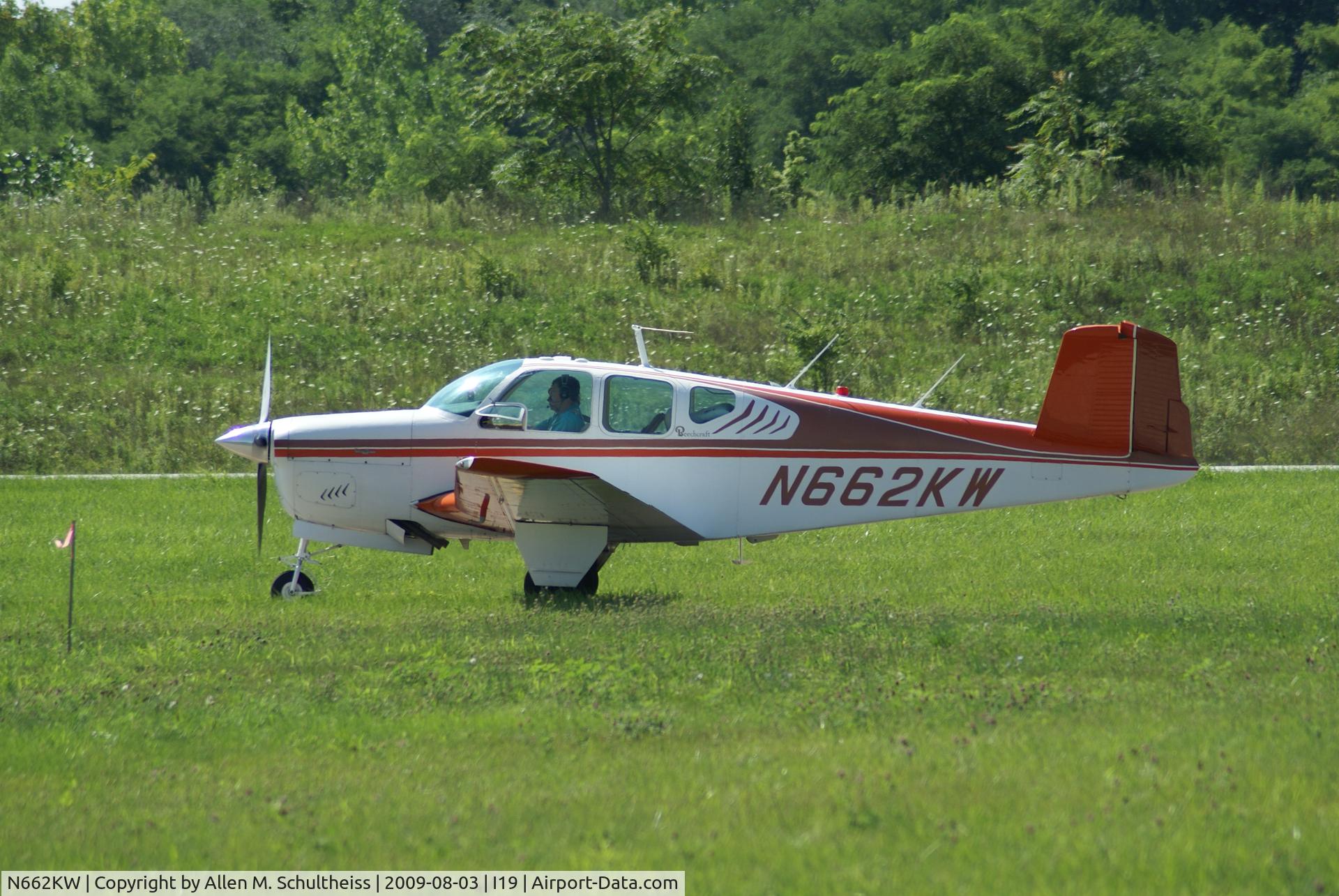 N662KW, 1960 Beech M35 Bonanza C/N D-6389, 1960 Beech M35