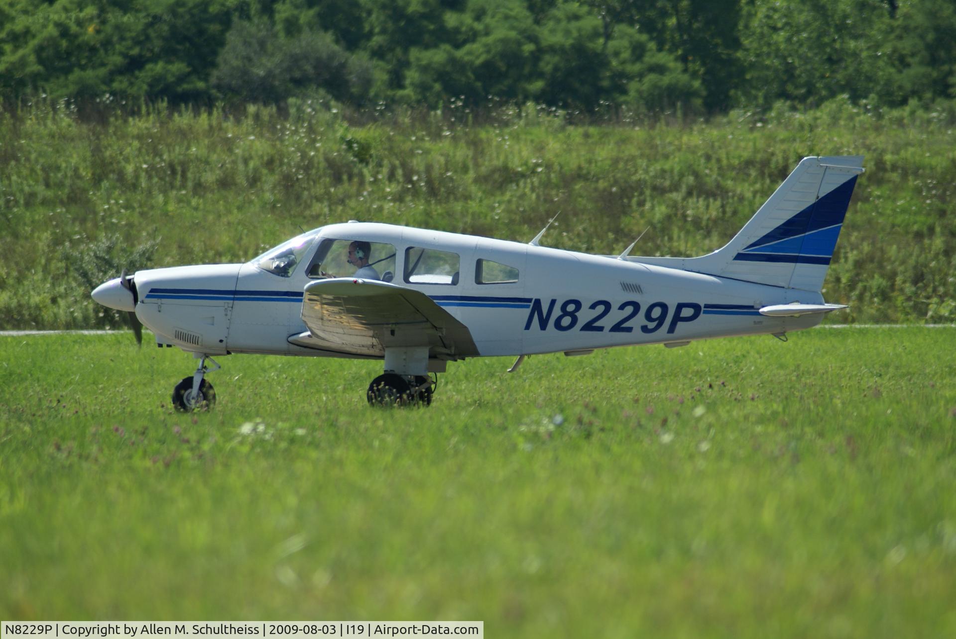 N8229P, 1980 Piper PA-28-181 C/N 28-8090330, 1980 PA-28-181
