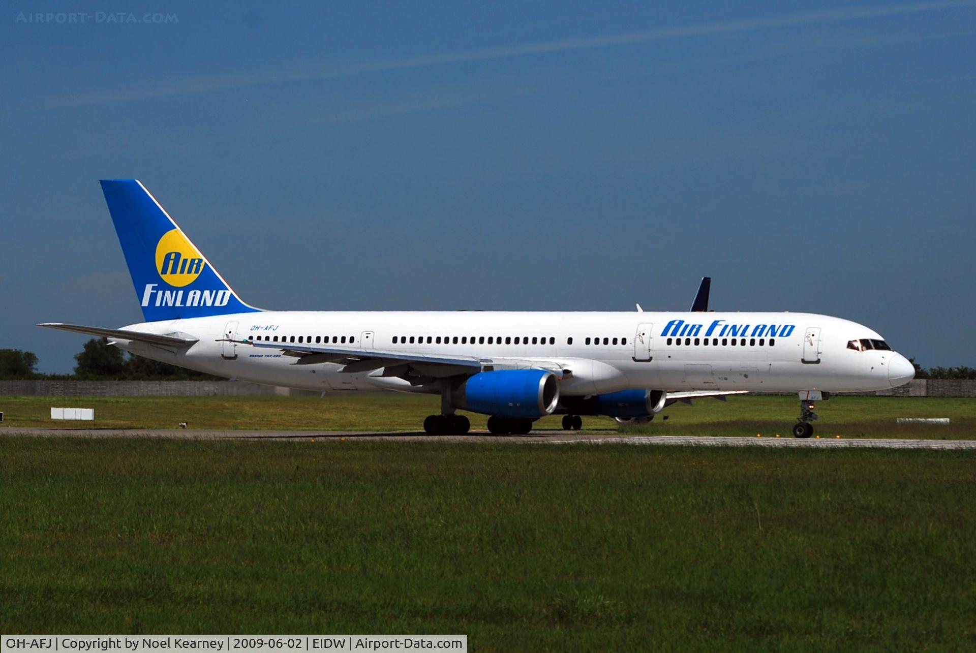 OH-AFJ, 1994 Boeing 757-28A C/N 26269, Departing off Runway 10
