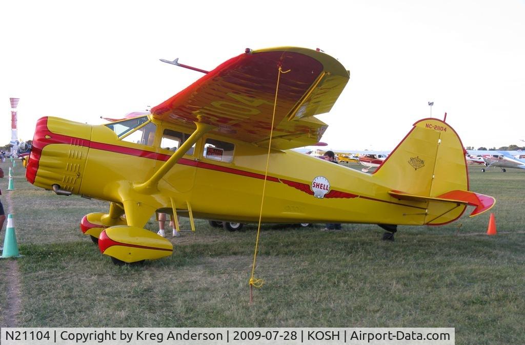 N21104, 1938 Stinson SR-10J Reliant C/N 5830, EAA Airventure 2009