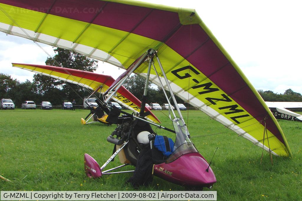 G-MZML, 1998 Mainair Blade 912 C/N 1158-0698-7-W961, Mainair Blade at the 2009 Stoke Golding Stakeout event