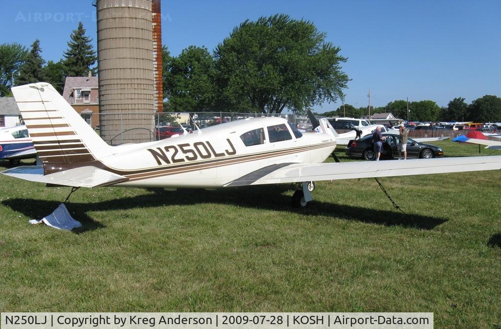 N250LJ, 1964 Piper PA-24-250 Comanche C/N 24-3393, EAA Airventure 2009