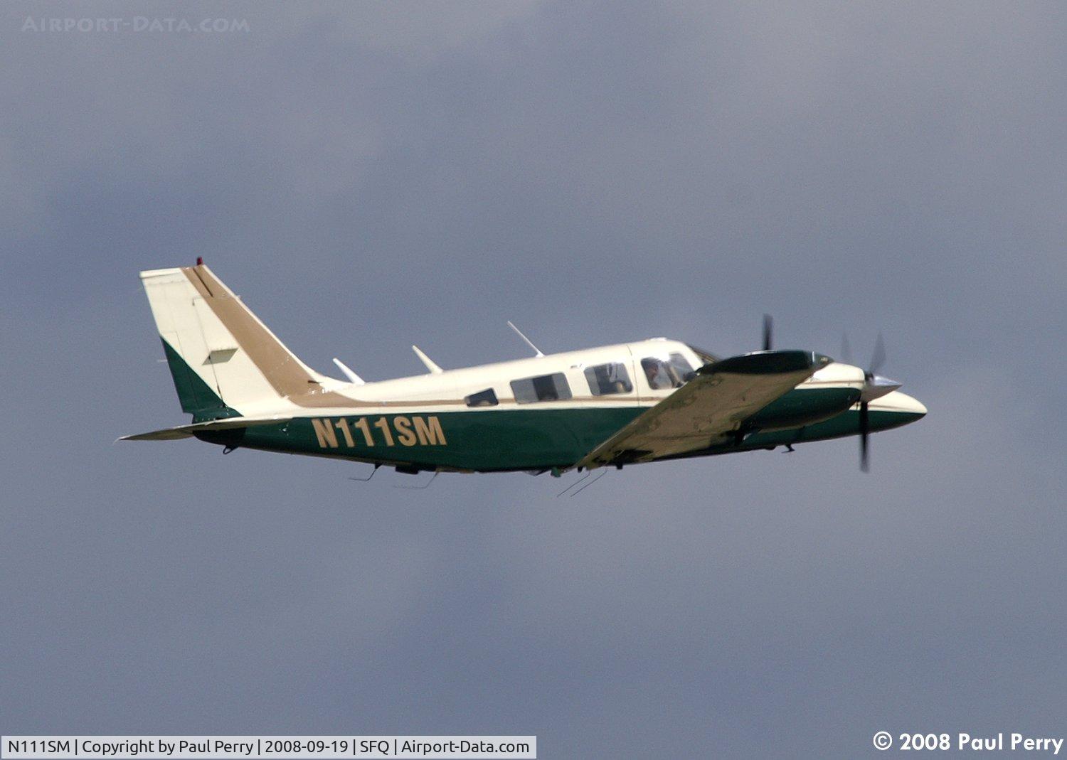 N111SM, 1977 Piper PA-34-200T C/N 34-7770333, Airborne this time