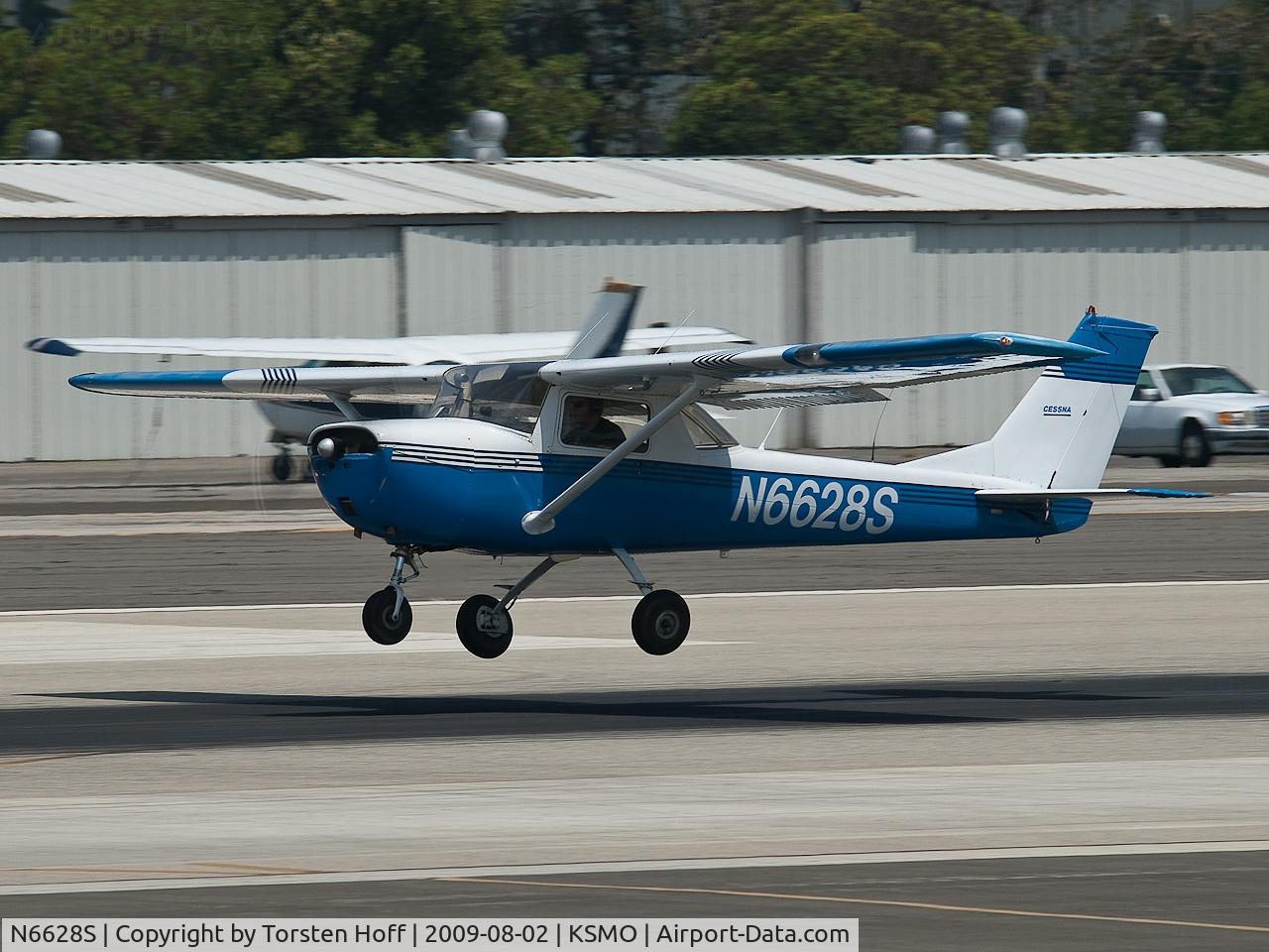 N6628S, 1967 Cessna 150H C/N 15067428, N6628S departing from RWY 21