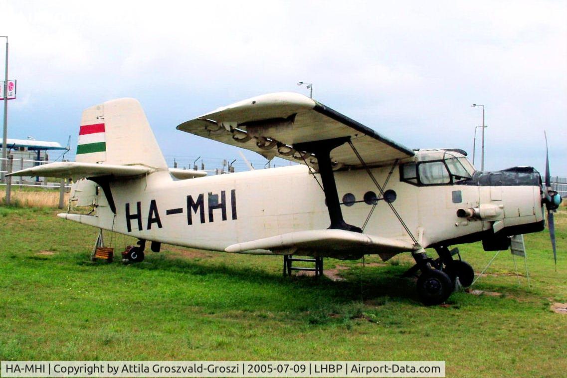 HA-MHI, 1979 Antonov An-2M C/N 701647, Ferihegy 2. International Airport - LHBP - Hungary - Aircraft collection