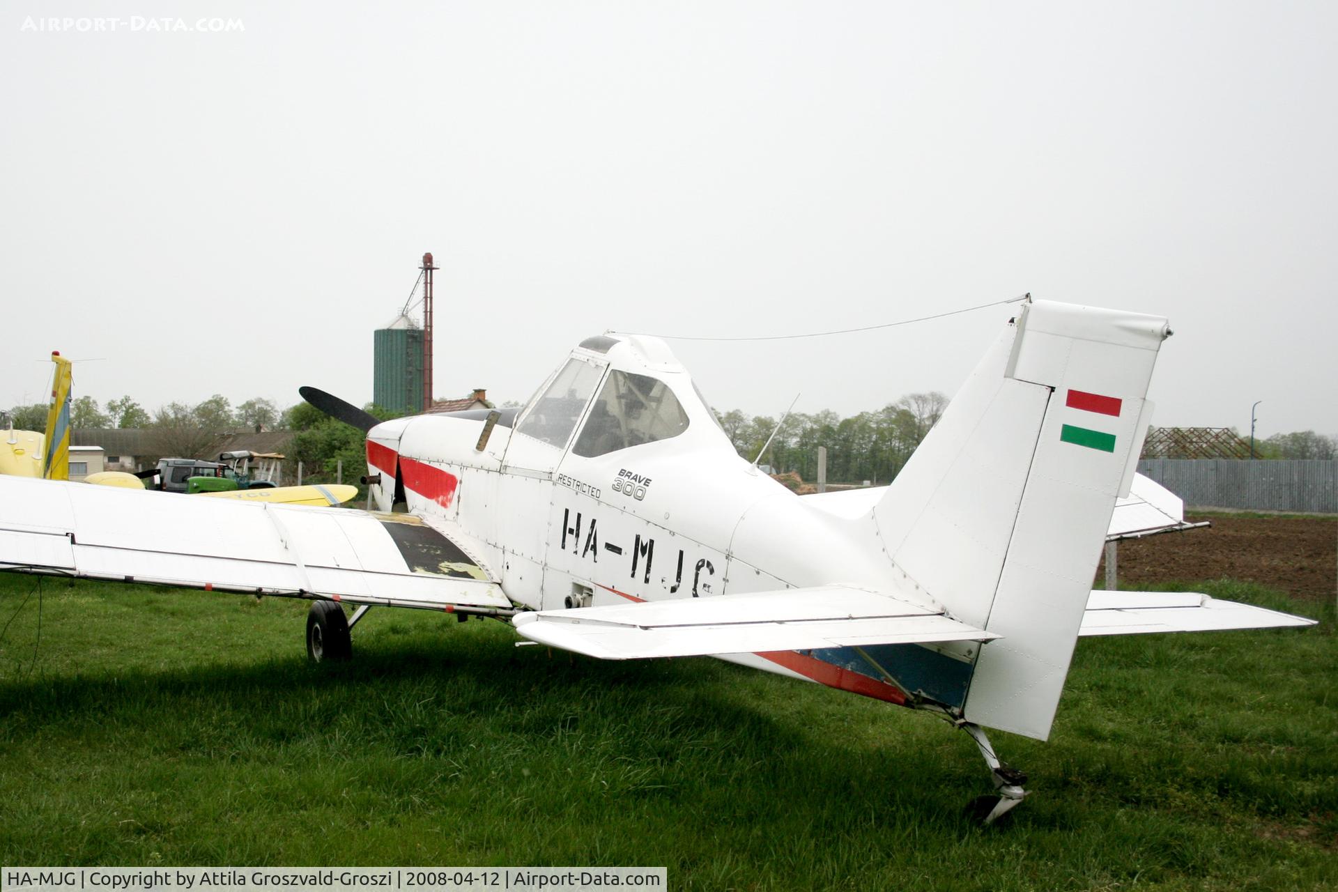 HA-MJG, 1978 Piper PA-36-300 Pawnee Brave C/N 36-7860088, Siófok-Kiliti,Papkutapuszta agricultural airport and take-off field