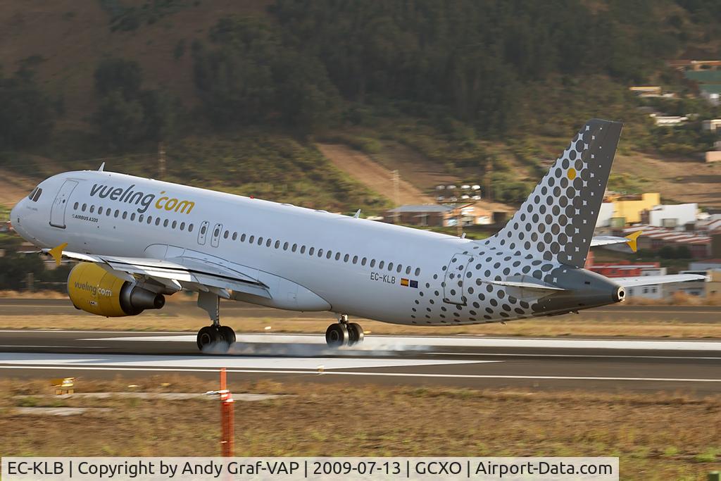 EC-KLB, 2007 Airbus A320-214 C/N 3321, Vueling A320