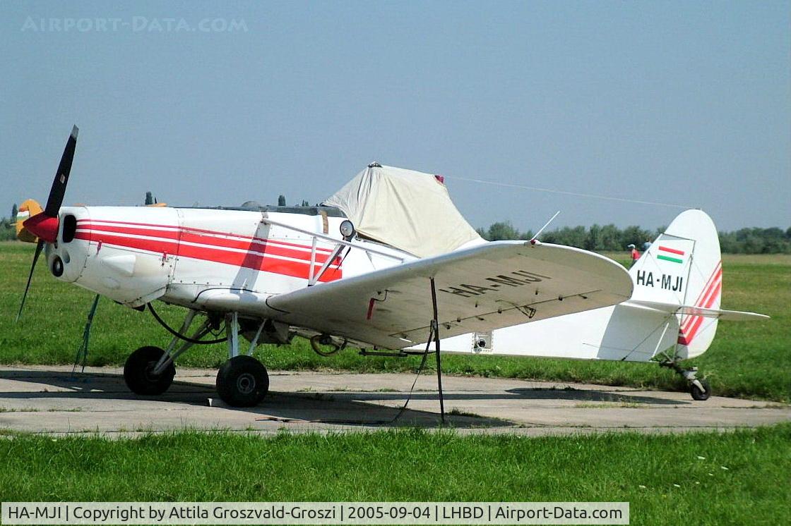 HA-MJI, 1980 Piper PA-25-235 Pawnee C/N 25-8056006, Börgönd Airport / LHBD-Hungary, Airshow '2005