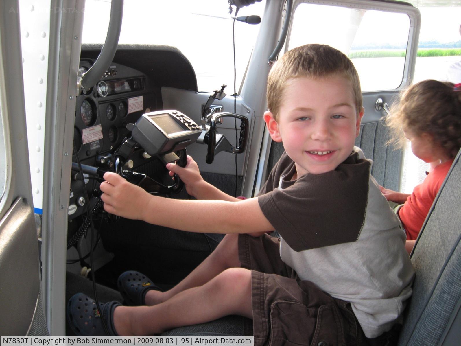 N7830T, 1960 Cessna 172A C/N 47430, Landon & Avery after their 1st plane ride.