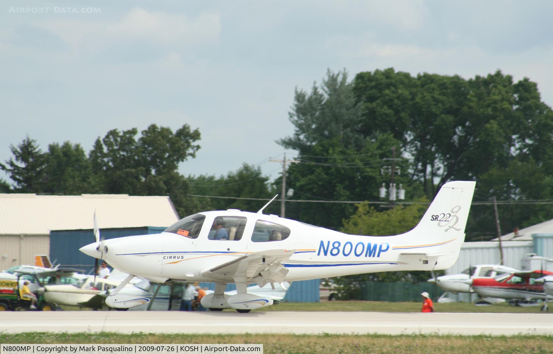 N800MP, 2004 Cirrus SR22 C/N 1138, SR22