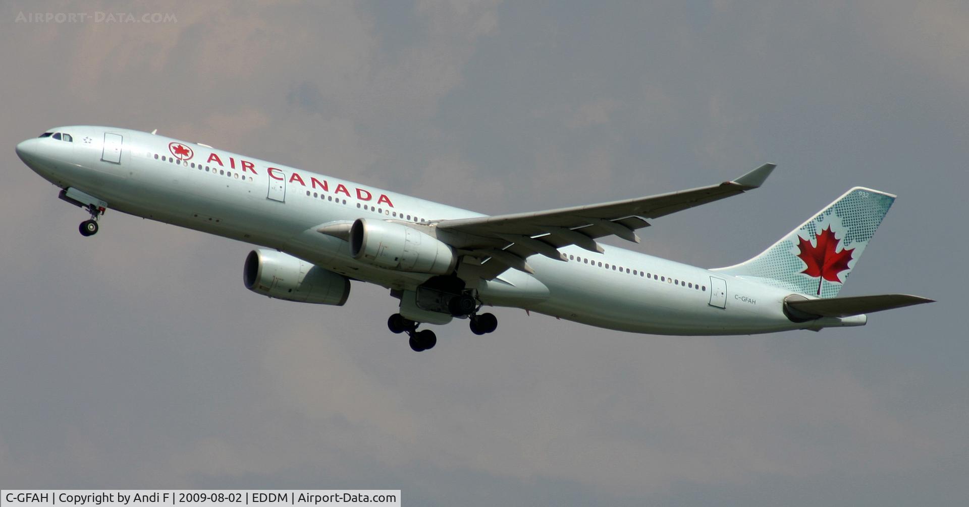 C-GFAH, 1999 Airbus A330-343 C/N 0279, -