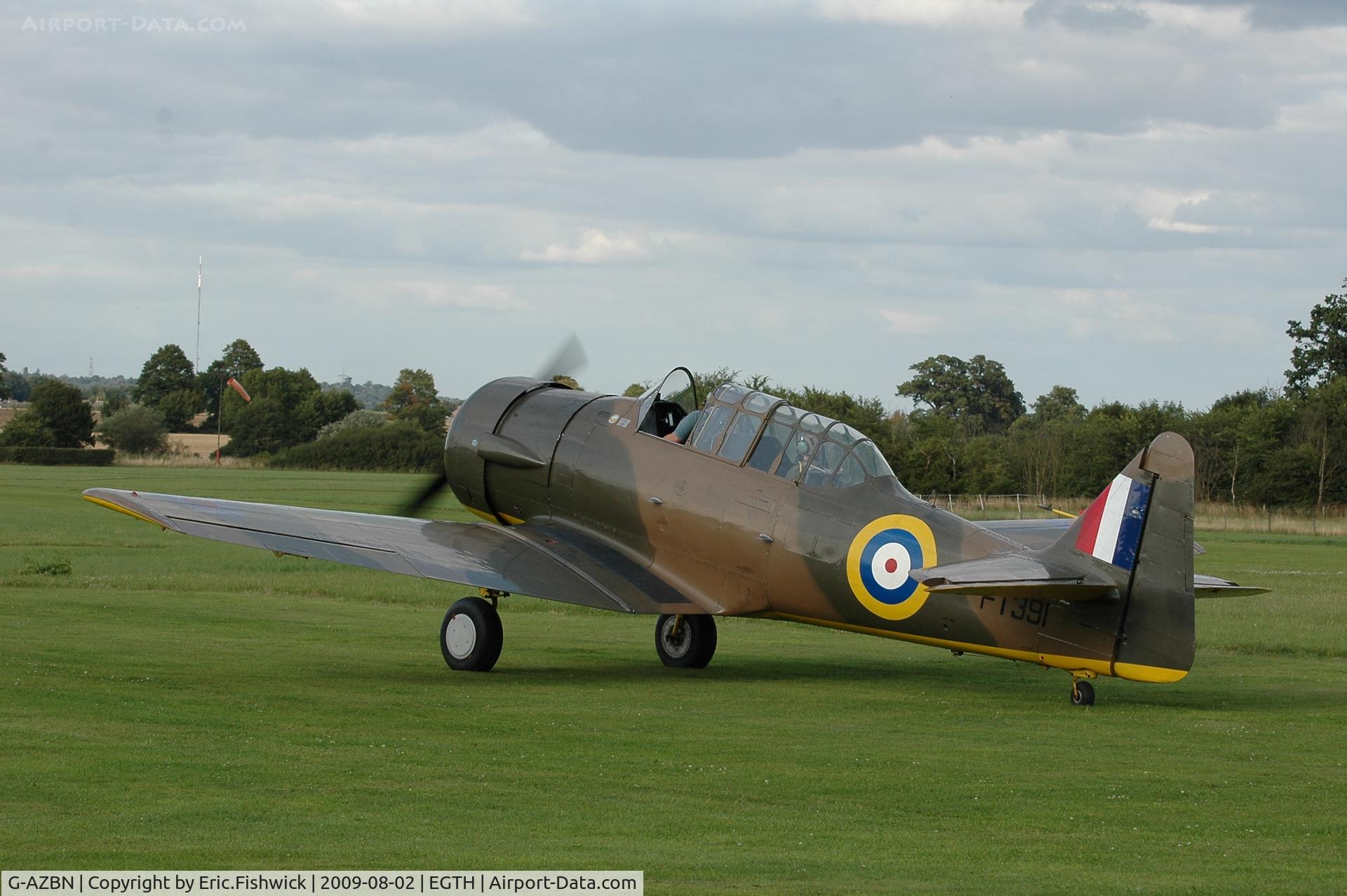 LN-AMY, North American AT-6D Harvard III C/N 88-16849 (42-85068), 1. FT391 departing Shuttleworth Military Pagent Air Display Aug 09