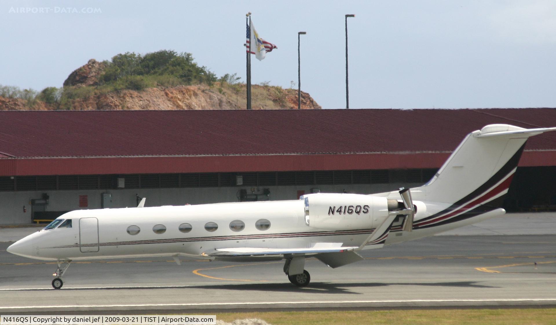 N416QS, 1997 Gulfstream Aerospace G-IV C/N 1316, rolling out at tist